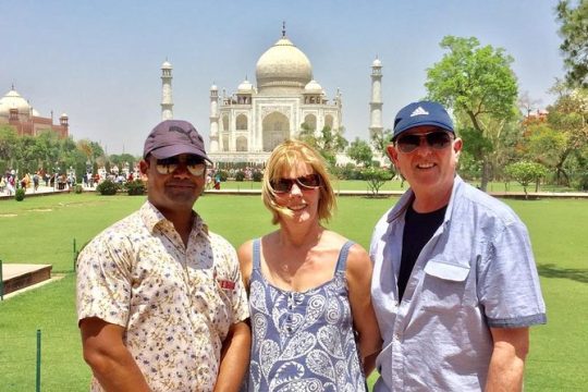 Private Day Tour of Taj Mahal-Agra Fort from Delhi All Inclusive