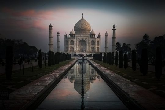 Tajmahal and Agra Private Sunrise Full-Day Tour from Delhi