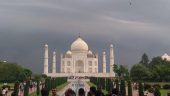 Agra without the aggro